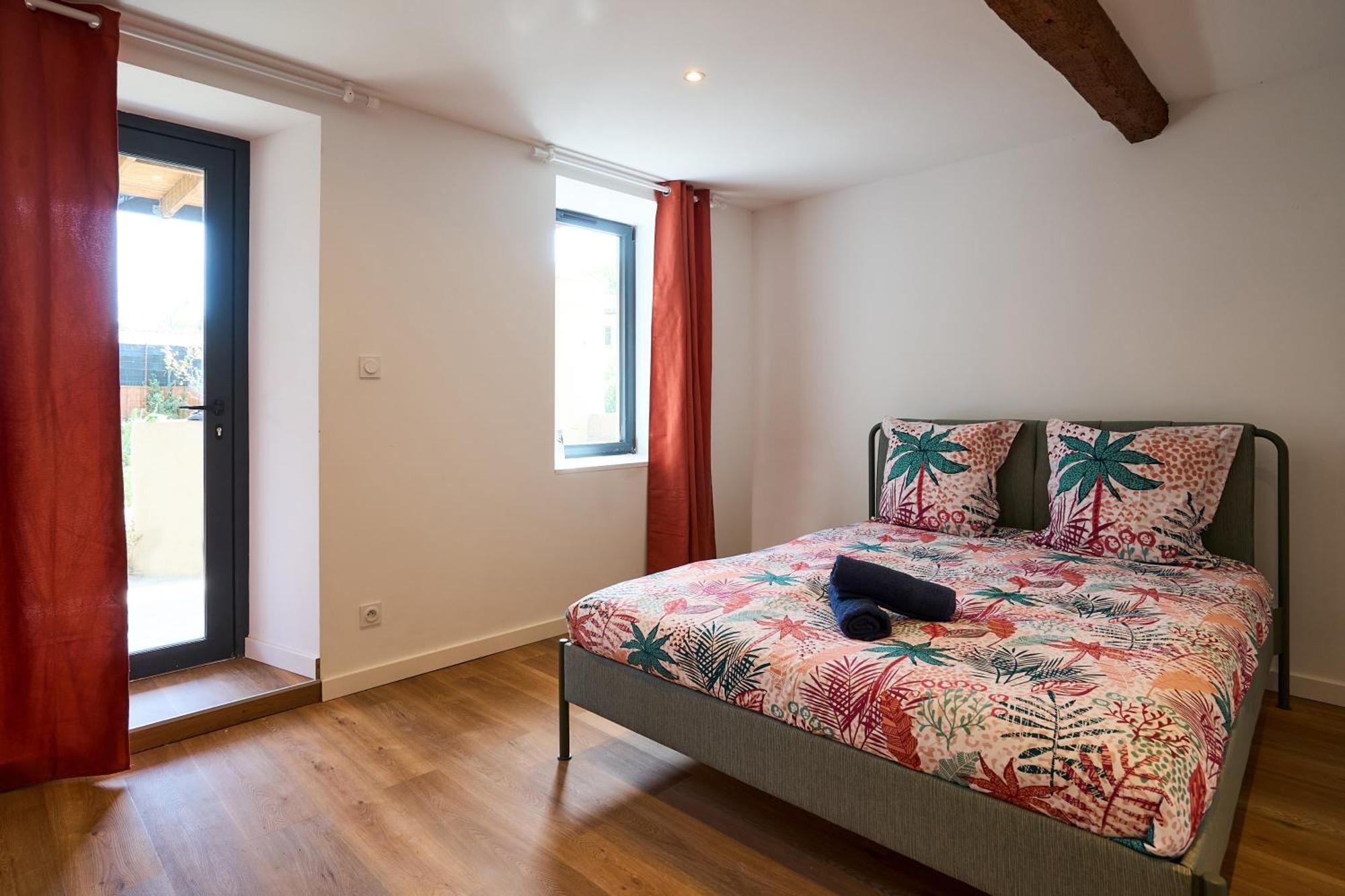 Appartement Le Rempart Harmonieux - Triplex Au Pied De La Cite à Carcassonne Extérieur photo