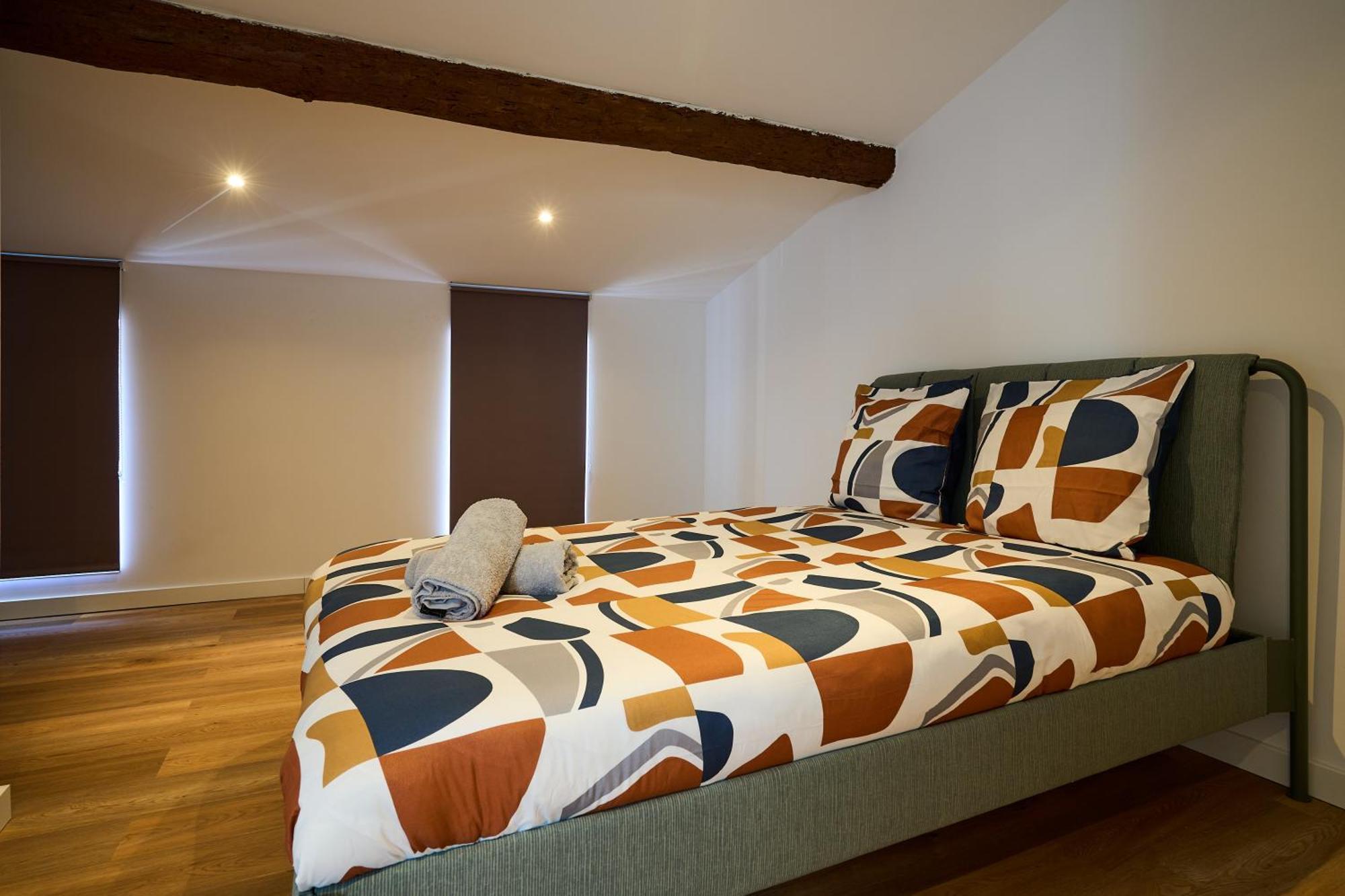 Appartement Le Rempart Harmonieux - Triplex Au Pied De La Cite à Carcassonne Extérieur photo