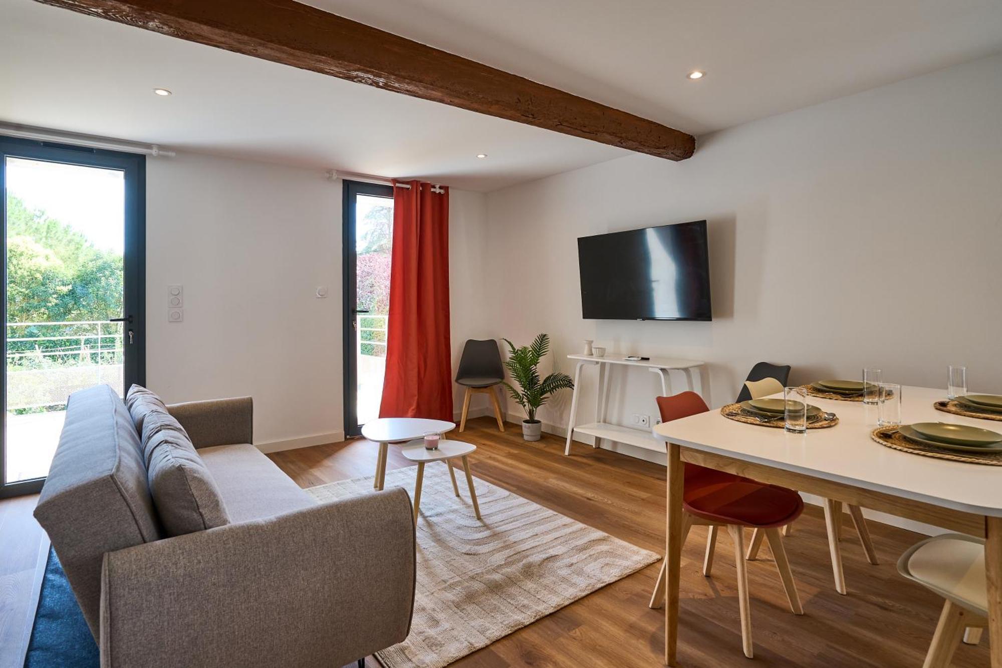 Appartement Le Rempart Harmonieux - Triplex Au Pied De La Cite à Carcassonne Extérieur photo