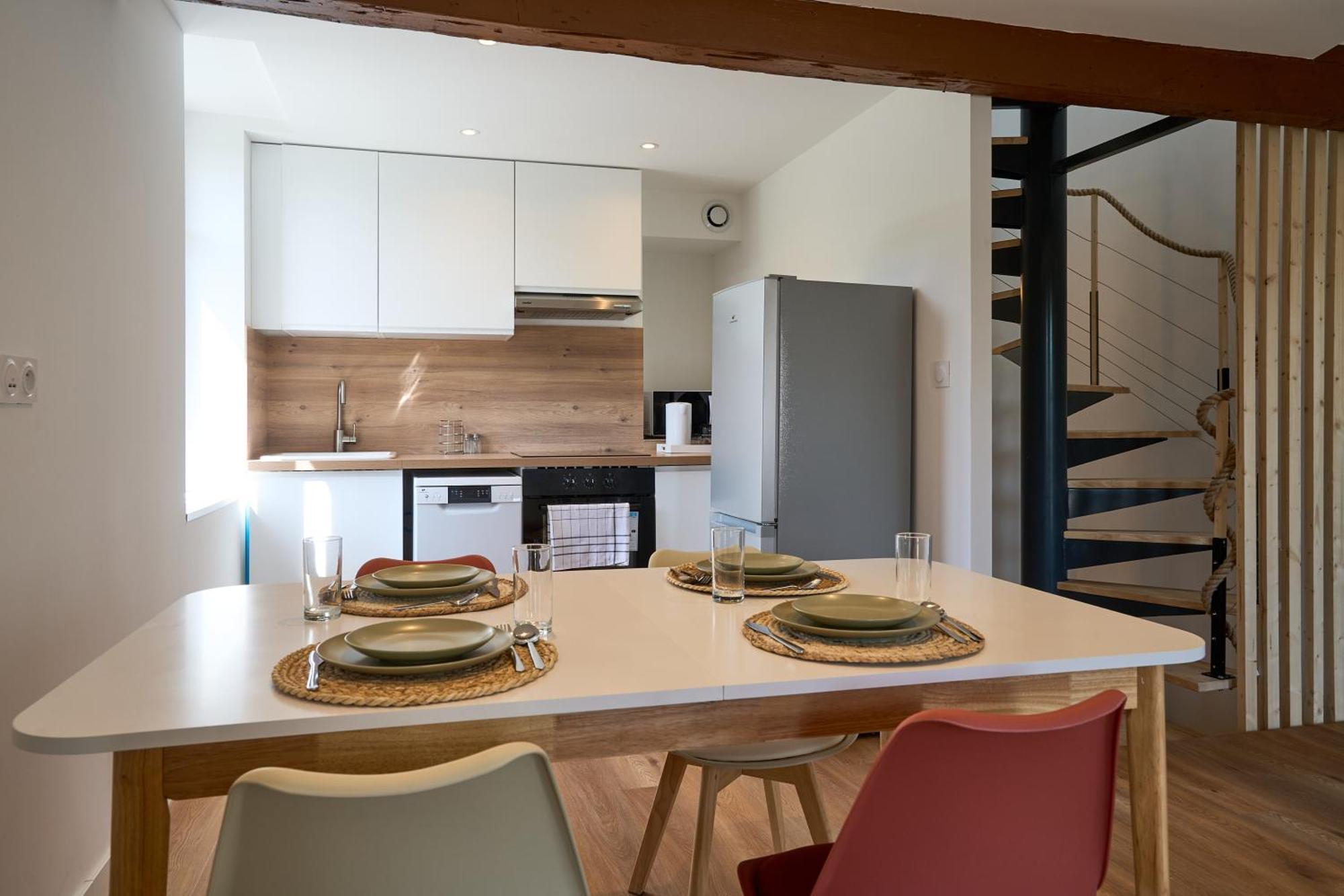 Appartement Le Rempart Harmonieux - Triplex Au Pied De La Cite à Carcassonne Extérieur photo